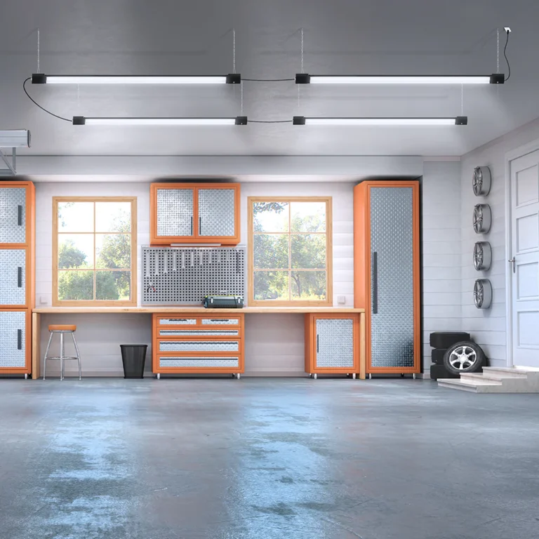 Utilitech Shop Light - Workshop & Garage Illumination