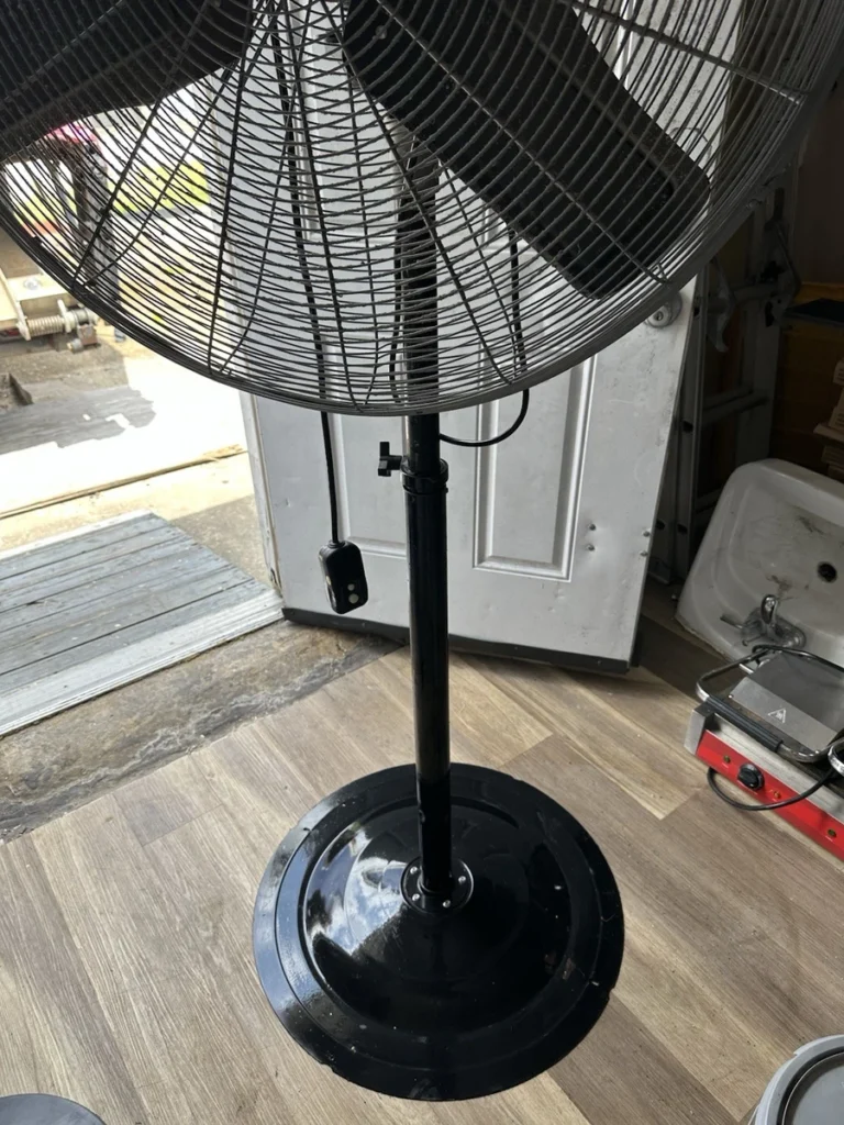 Utilitech Standing Fan - Versatile Cooling Option